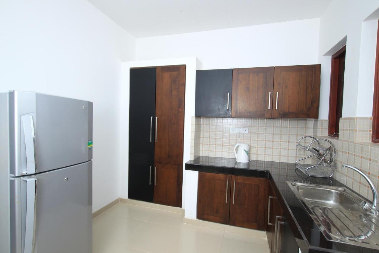 Breezy Villa Negombo Esterno foto